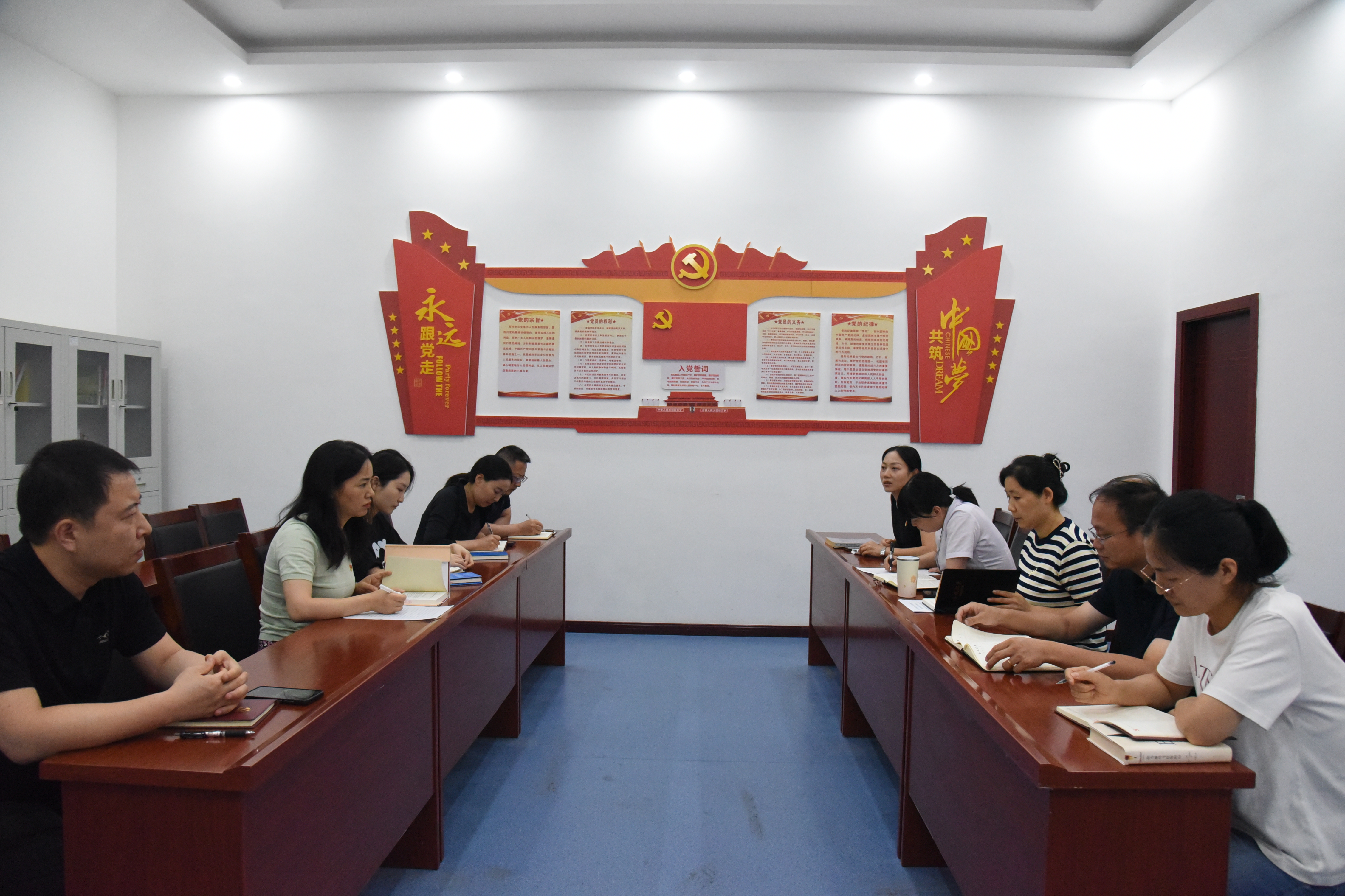 161750042398229864.jpeg 6月10日,天地建设第一党支部开展深入贯彻中央八项规定精神学习教育专题党课暨党支部主题党日活动.jpg